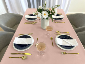 Tablecloth 140x240 Stain-Resistant Surbo Powder Pink