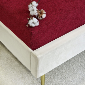 70 x 140 Terry sheet with elastic Gaja 18