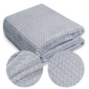 Blanket 200 x 220 Microfiber Embossed Zigzag Metal