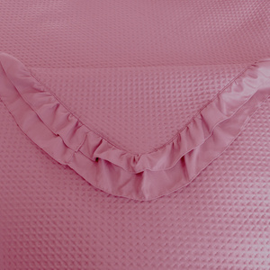 Quilted Bedspread 220 x 240 with Ruffle Rosella 08