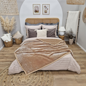 Blanket 160 x 200 Acrylic Solid Warm Yasemin 01