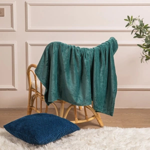 70 x 150 Plush Microfiber Willy Bottle Blanket