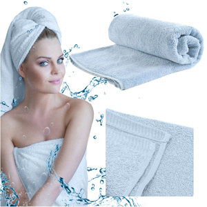 Tango Towel 70 x 140 400 g/m2 05 Clear Water