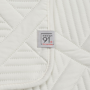 Quilt 170 x 210 Design Quilted Alara5 Cream