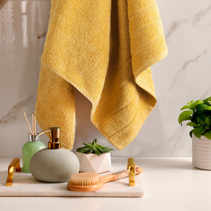 50 x 90 Bath Towel Cotton Dali 10 Pomegranate