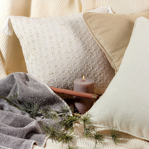 Decorative Seville 3C Cream 60 x 60 pillowcase