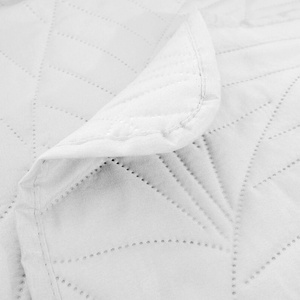 Cover 220 x 240 Embossed Microfiber Corrado 07