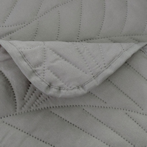 Quilt 170 x 210 Embossed Microfiber Corrado 01