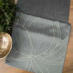 35 x 220 Decorative Velvet Blink12 Silver Runner