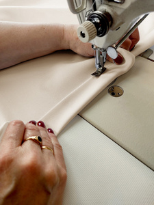 Tablecloth 120x200 Stainproof Classic Elegant Cream