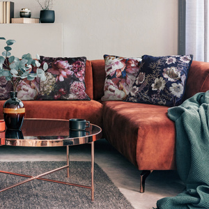 45 x 45 Decorative CHP Velvet 15 pillowcase