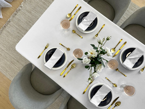 Tablecloth 120x240 Stain-Resistant Surbo White