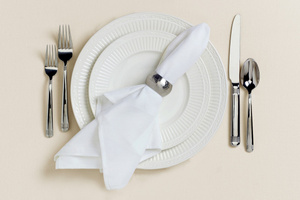 Tablecloth 120x260 Stainproof Classic Elegant Cream