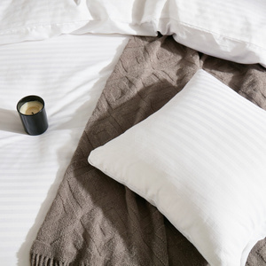 Pillowcase 40 x 60 Cotton Adamash White