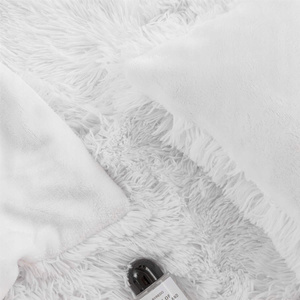 70 x 150 Italian Fur Yeti White Blanket