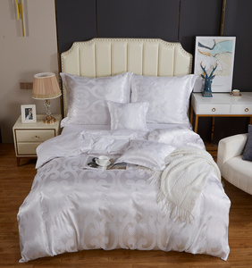 Bedding 220 x 200 5pcs Satin Embroidered AT003