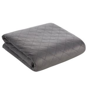 70 x 160 Quilted Velvet Luiz5 Silver Bedspread