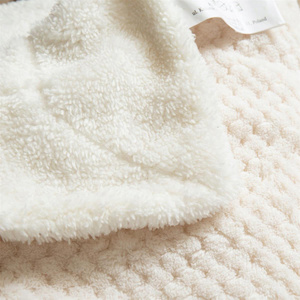 Blanket 150 x 200 Microfiber Lamb Sherpa Cream
