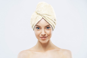 Turban 65 x 25 Microfiber Towel Aki Cream