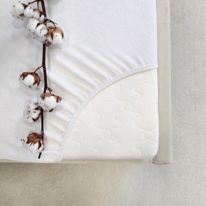 80 x 160 Terry sheet with elastic Gaja 14