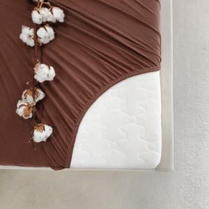 Bed sheet 160 x 200 Jersey with Eraser Gaja 23