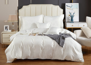 Bedding 220 x 200 5-piece Satin Embroidered AT011