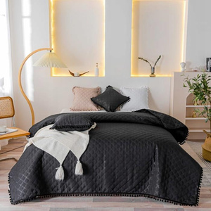 240 x 220 Quilted Two-Sided Pompoo Black Bedspread