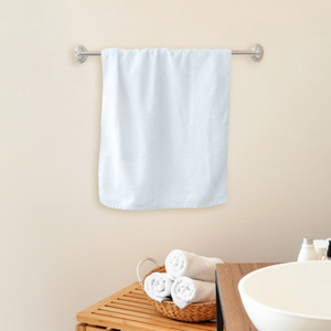 Tango towel 30 x 50 400 g/m2 01 White