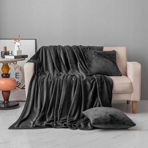 130 x 170 Microfiber Solo Blanket Black