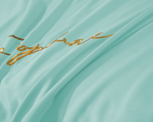 Bedding set 220 x 200 4 pcs with Areta 09 embroidery