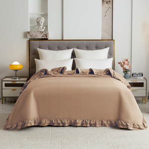 Quilted Bedspread 200 x 220 with Ruffle Rosella 07