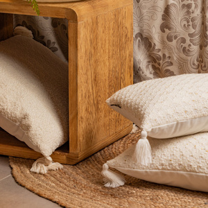 Decorative Seville 3C Cream 60 x 60 pillowcase