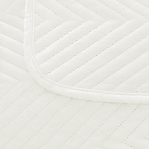 Quilt 200 x 220 Herringbone Velvet Caden 07