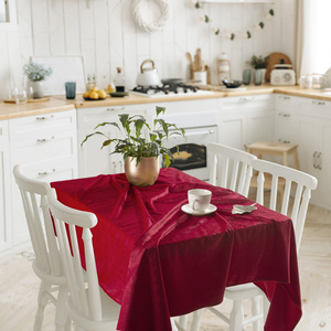 Tablecloth 140 x 220 Decorative Velvet Soft Red