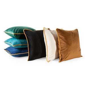 Decorative Butt Pillowcase 45 x 45 Beige + Gold