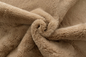 Rug 40 x 60 Soft Plush Fur Rabbit 105