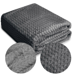 Blanket 200 x 220 Microfiber Embossed Zigzag C.Grafi