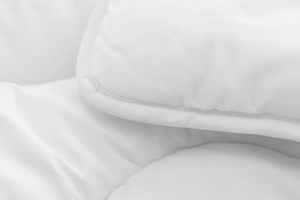 Quilt 135 x 200 Quilted All Year White Elias