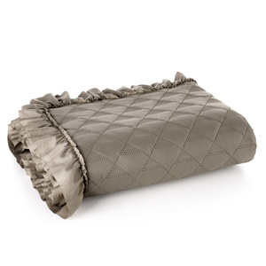 Quilted Bedspread 170 x 210 with Ruffle Vanesa C.Beige