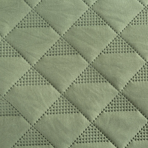 Quilt 200 x 220 Pleated Ruffle Vanesa Light Green