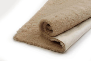 Rug 40 x 60 Soft Plush Fur Rabbit 105