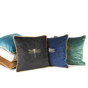 Decorative pillowcase 45 x 45 Lori Gran + Gold