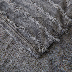 Blanket 160 x 200 Microfiber Embossed Yolanda 02