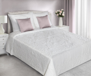 170 x 210 Decorative Ellen Natu Bedspread