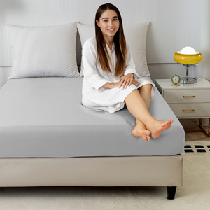 Bed sheet 200 x 220 With elastic Bolzano 08