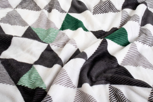 Blanket 200 x 220 Microfiber Pietro Triangles 03