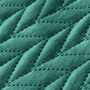 Bedspread 220 x 240 Quilted Velvet Moxie Bottle