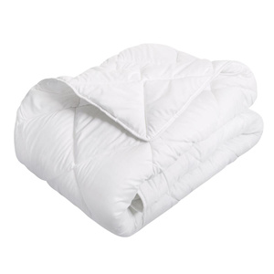 Quilt 220 x 200 Anti-allergenic Basic White