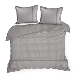 Bedding 220 x 200 Embroidered Haft4/St/ Silver + Sr