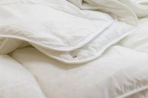 Quilt 155 x 200 Anti-allergenic 4 Seasons Ina 01